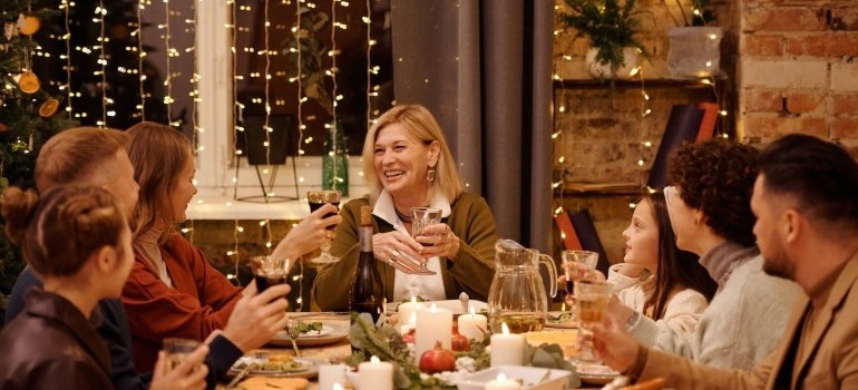 Invite your neighbors to a housewarming party