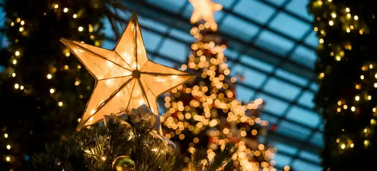 Enjoy the magic of the Christmas mood.