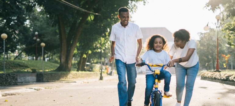 If you choose to buy a home in Oakland, you will be able to live in one of many beautiful neighborhoods.