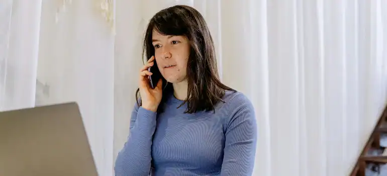 In situations where there is an earthquake, keep your phone with you and be ready to call 911.