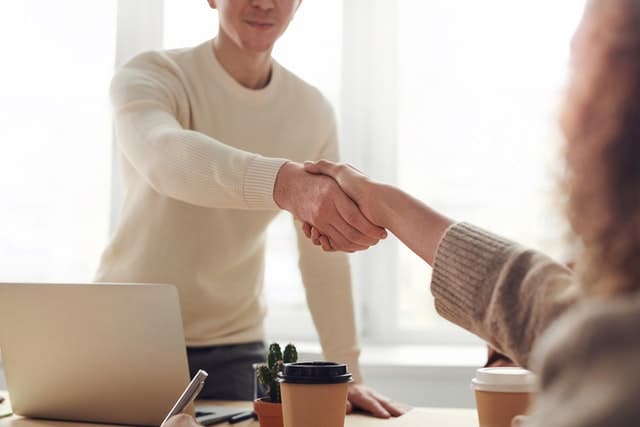 One of the best tips on expanding your business to Beverly Hills is to find a business partner