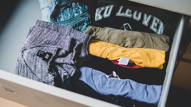 Be careful when choosing clothes for your moving day