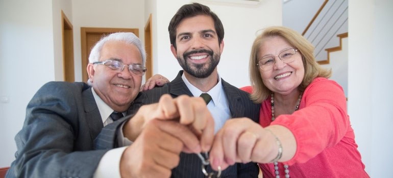 If you’re having trouble navigating the whole process on your own, find a good real estate agent. It will save you so much time.