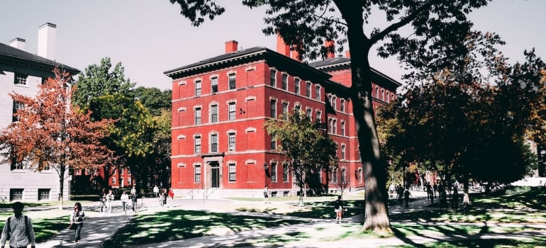 Before choosing one of the best schools in San Francisco be sure to visit the school.