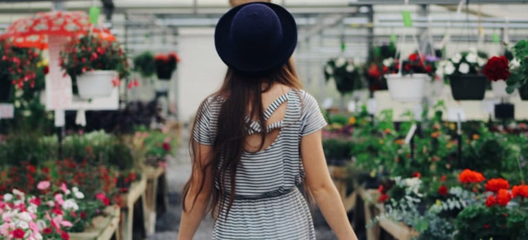 The farmers’ market is one of the events where the largest number of local residents shop. Go once and you’ll do it all the time!