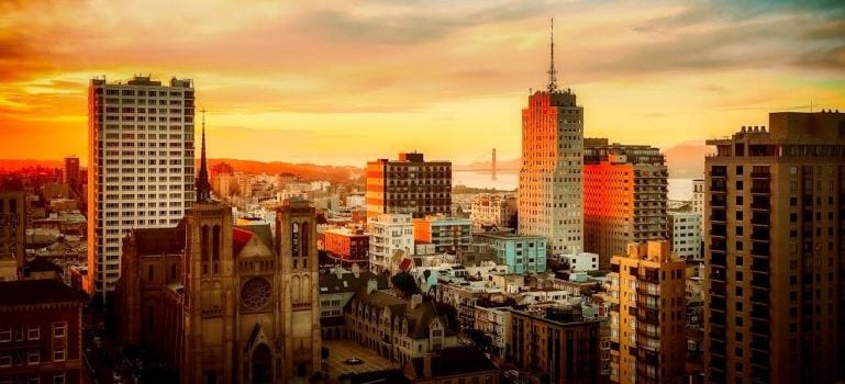 Proximity of San Francisco makes Burlingame attractive to many!