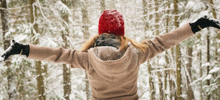 Cold weather can create beautiful landscapes, but there are certain cons