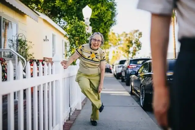 We have many ideas on how to meet new neighbors after moving.