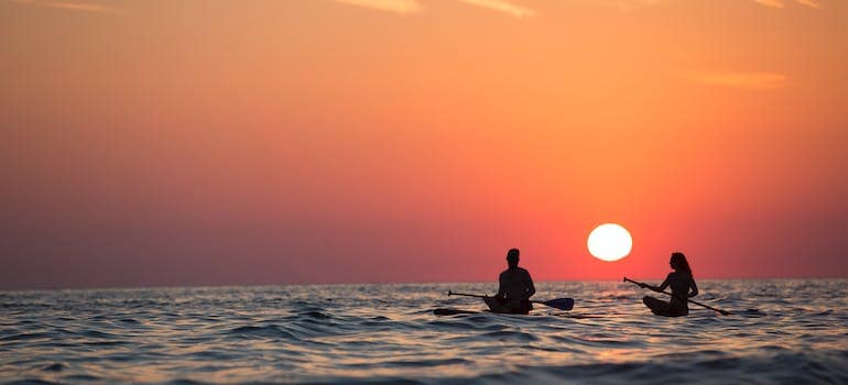 Malaga Cove is perfect for paddle boarding and swimming.