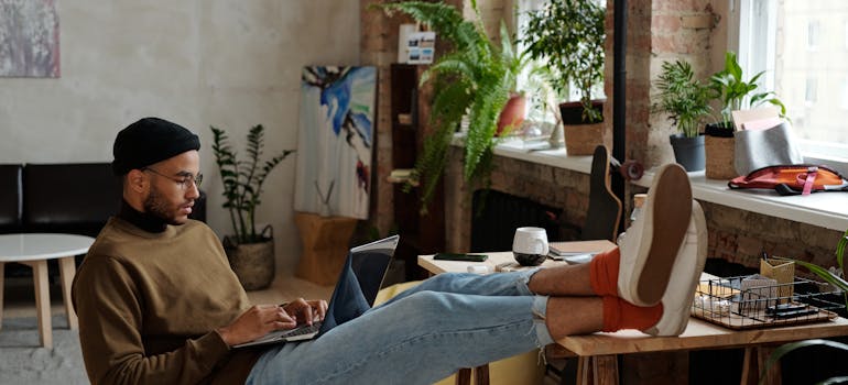 Planning to move to LA? Discover what type of moving permits you need for the relocation