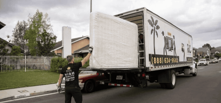 Consider professional movers to handle oversized or particularly heavy items to avoid common injuries when moving to LA.