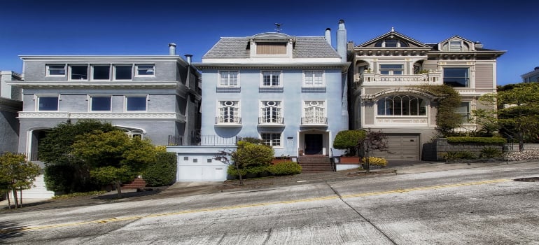 San Francisco is a more expensive option between the two cities, but that cost could be justified by the amenities found in the city