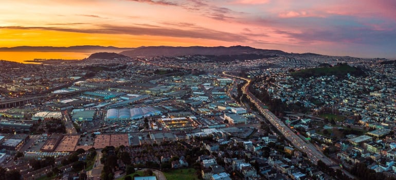 Compared to Portland, San Francisco is a more popular but also more expensive place —both for business and for life.
