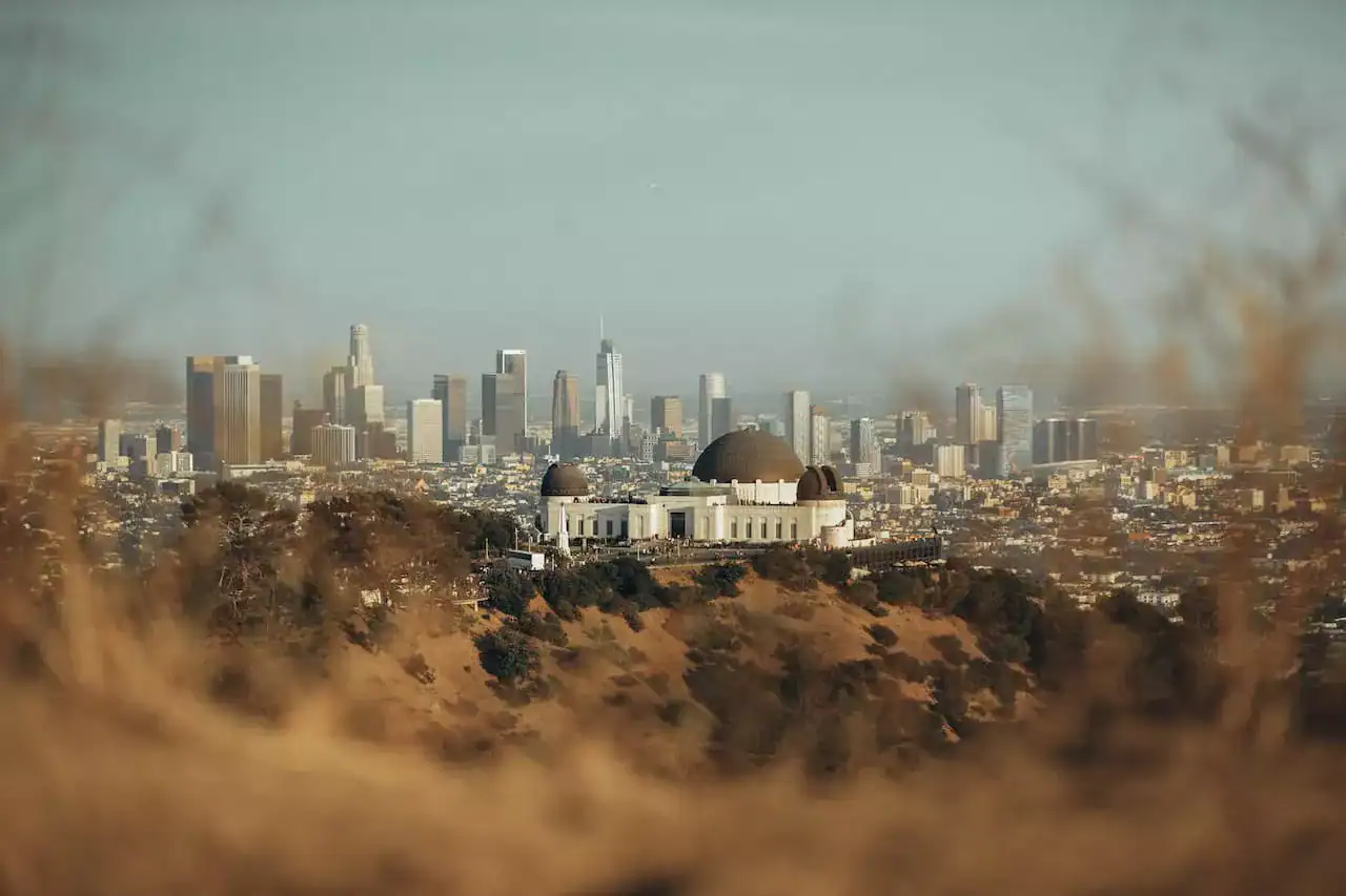 Best Time to Move to Los Angeles